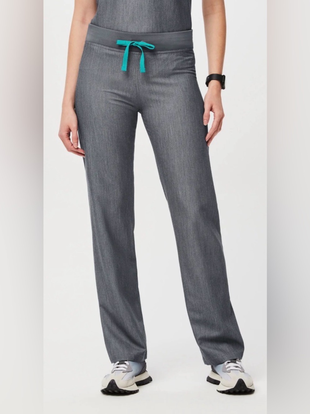 NWOT Figs Gray Graphite Straight-Leg Scrub Pants with Teal Drawstring